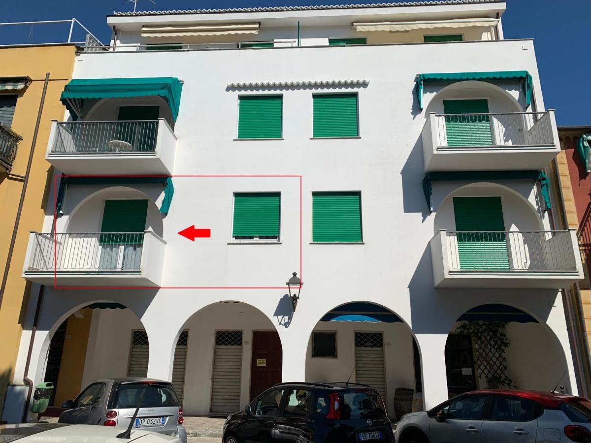 Casa Bianca 2 - Confortevole In Centro A Монелья Екстер'єр фото