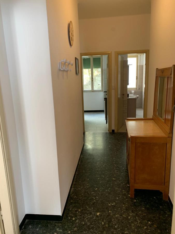 Casa Bianca 2 - Confortevole In Centro A Монелья Екстер'єр фото